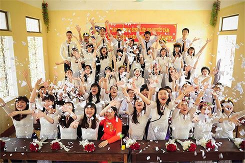 concept chụp ảnh kỷ yếu lớp học