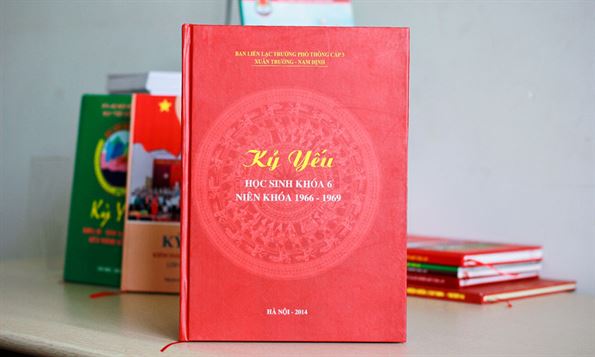 in sổ tay bìa cứng kỷ yếu