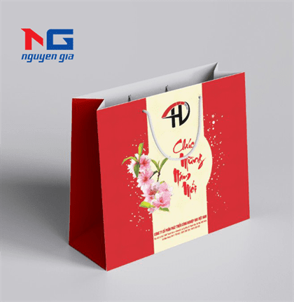 In túi giấy đựng quà tết