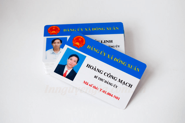 in thẻ nhân viên 