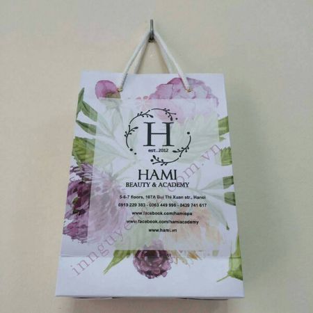 Hiển thị chi tiết cho Chọn lựa chất liệu in túi giấy phù hợp & tiết kiệm chi phí Hình ảnh cho bài viết Chọn lựa chất liệu in túi giấy phù hợp & tiết kiệm chi phí