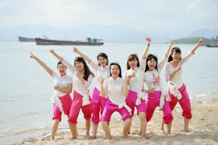 Hình ảnh cho bài viết Chụp ảnh kỷ yếu ở đâu đẹp tại Hà Nội?