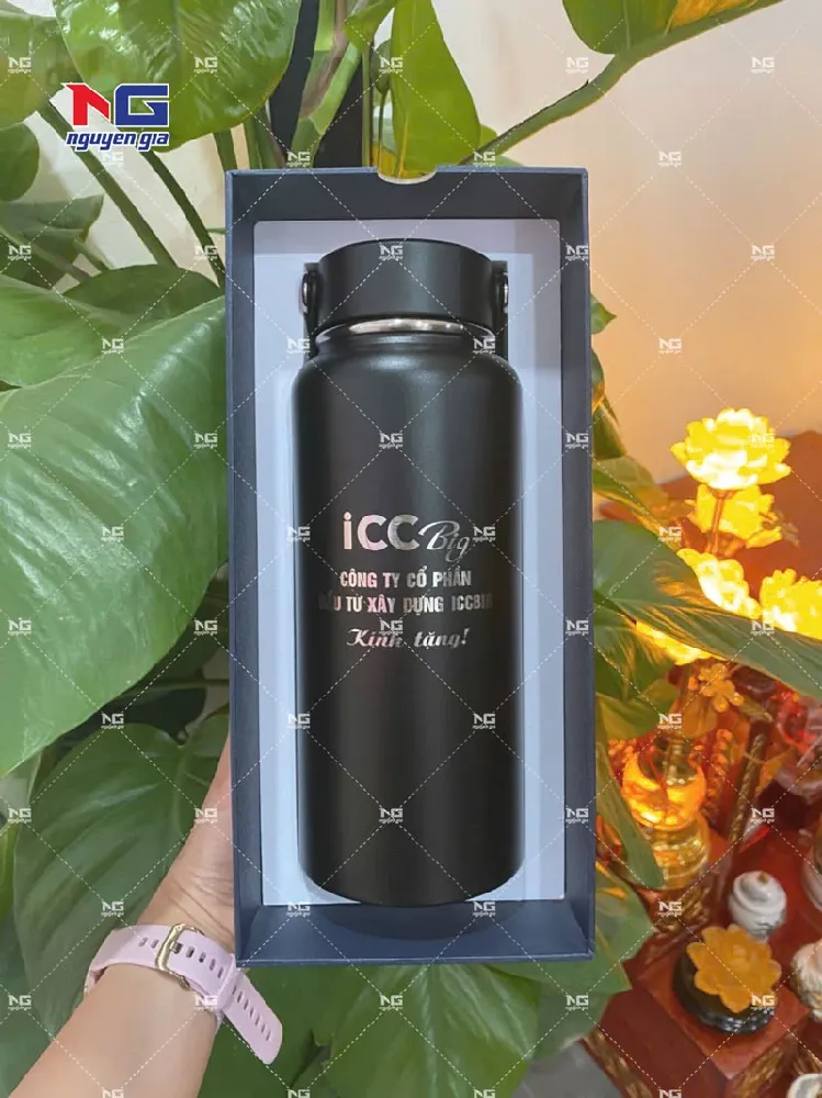 bình giữ nhiệt logo màu đen