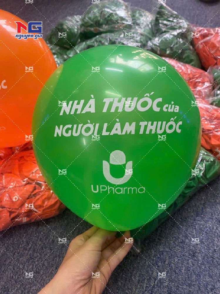 in bóng bay nhà thuốc