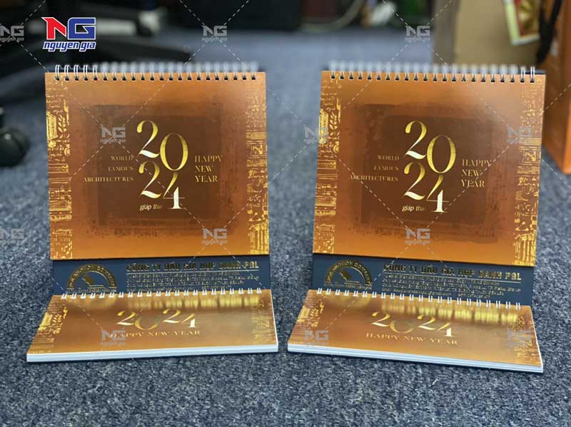 mẫu lịch bàn 2024 đẹp thực tế