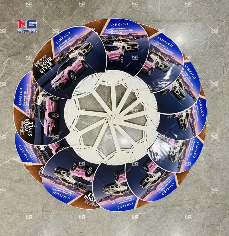 mẫu quạt nhựa thực tế vê ô tô
