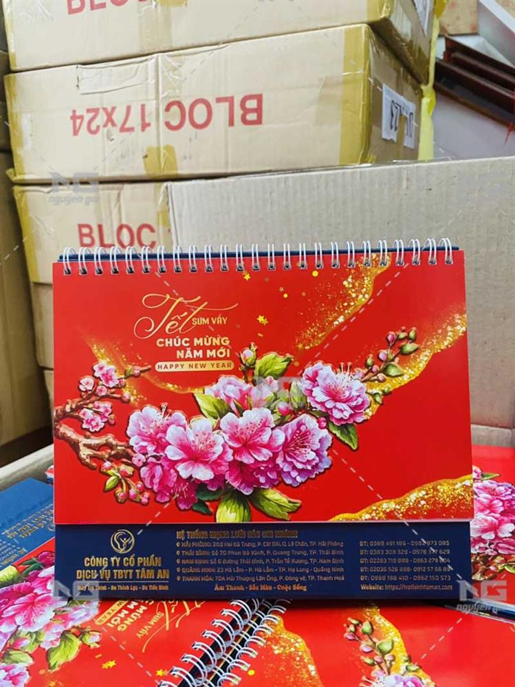mẫu lịch ah 03