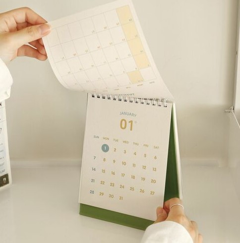 Thiết kế lịch để bàn